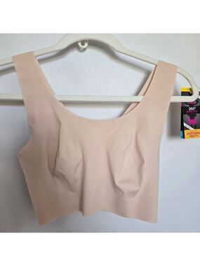 BALI COMFORT BRA WOMENS  BLUSH/PALE PINK NWT SIZE MED